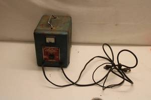 lot 553 image: Schauer Battery Charger Model 12A - Vintage Electronics