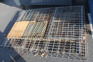 lot 570 image: Group of 6 Used Industrial Metal Racks - Various Sizes