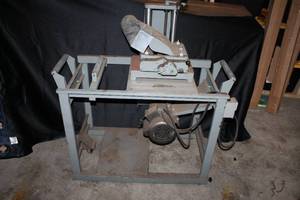 lot A-606 image: Used Williams & Hussey Molder-Planer Model W7S - Woodworking Tool
