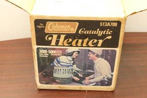 lot 628 image: Coleman Catalytic Heater Model 513A708 - 3000-5000 BTU - Adjustable