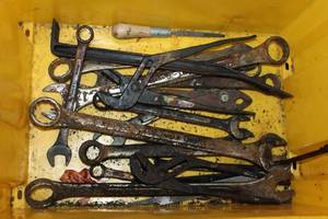 lot 641 image: Assortment of Used Hand Tools - 15 Pieces