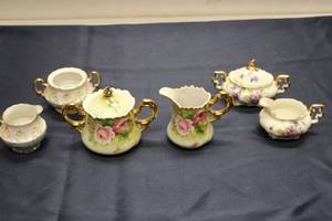 lot 651 image: Set of 5 Vintage Creamers and Sugar Bowls - Floral Designs