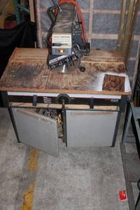 lot A-666 image: Craftsman 10 Radial Arm Saw with Cabinet - 2.75 HP - Model # 113.198600