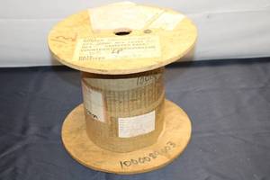 lot 683 image: Reel of 20 Awg Stranded Wire - 2000 ft - Orange