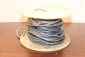 lot 689 image: 1000 ft of Communication Cable - 4PR 24AWG B PVC Spool - General Cable