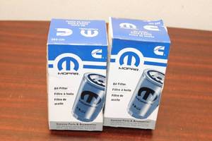 lot 702 image: Set of 2 Unopened Mopar Cummins Oil Filters - MO-285