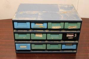 lot 821 image: Organized Assortment of Electronic Components in Storage Box