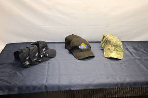 lot 726 image: Lot of 5 New Fersten Worldwide Caps - Various Designs