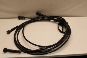 lot 730 image: Pressure Washer Hose with Spray Gun - 2600 PSI
