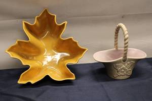lot 782 image: Pair of Vintage Red Wing Pottery - Leaf Bowl and Flower Basket