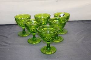 lot 806 image: Set of 6 Vintage Green Glass Dessert Cups - Heritage Handmade