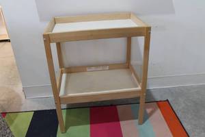 lot 219 image: Wooden Two-Tier Changing Table