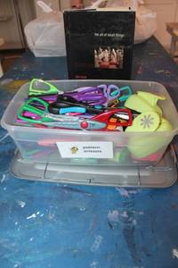 lot 310 image: Craft Scissors and Punches with Art Book