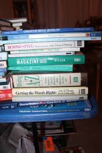 lot 399 image: Assorted Collection of Art and Writing Books