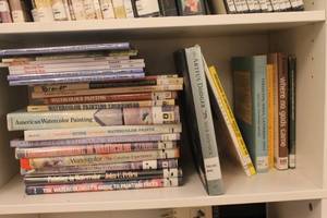 lot 400 image: Lot of Watercolor and Art Books