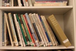 lot 404 image: Collection of Art and Design Books