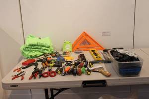lot 465 image: Assorted Tools and Apparel Lot