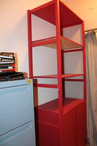 lot 218 image: Red Wooden Shelving Unit with Lower Cabinet #2