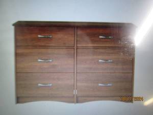 Ameriwood Home Jerry Hill Wide 6-Dr...