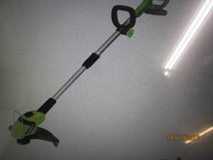 Earthwise 10 20V String Trimmer...
