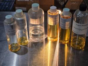 lot 214 image: Assorted Premium Fragrance Oils Lot Approx. 18 - 14 Full