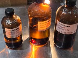 lot 228 image: Sweetcakes Fragrance Oil Lot - Blueberry Verbena, Yuzu, Red Apple Approx. 14 - 12 Full