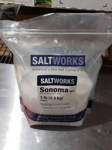 lot 313 image: SaltWorks Sonoma Spa Pacific Sea Salt 3 lbs 1 oz Remaining