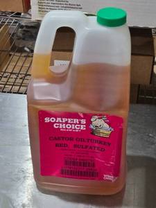 lot 352 image: Soapers Choice Castor Oil Turkey Red, Sulfated