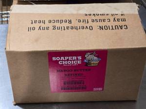 lot 393 image: Soapers Choice Refined Mango Butter - 23 lbs Near full.