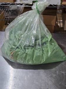lot 402 image: Bulk Green Powdered Dye - Approx. 9lbs 12oz