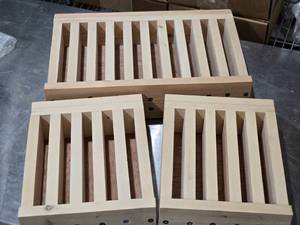 lot 469 image: Retail Lip Balm Tube Displays