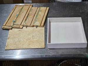 lot 470 image: Large Square Soap Making Mold and Wood Frame