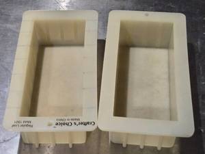 lot 506 image: Regency Loaf Molds Set of 2