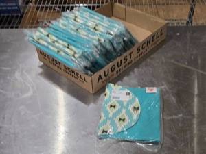 lot 523 image: Lets Do Lunch Insulated Sandwich Bags