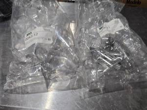 lot 539 image: SKS Clear PET Bottles with Pumps Assortment