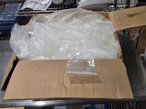 lot 554 image: Case of PAKPM4 SpoutPak 250 ml (8.8 oz) Liquid Containers