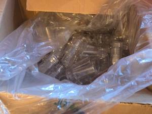 lot 597 image: 4 oz Clear PET Square Bottles - Near 400