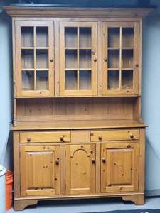 lot 7 image: Fantastic Pine Dining Storage Hutch
