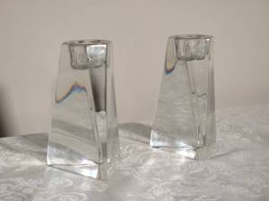 lot 73 image: Modern Fine Crystal Prism Candle Holder Pair - Boch