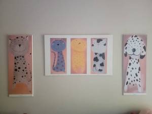 lot 127 image: Fun Childrens Room Decor Animal Prints - (3)