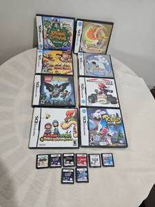 lot 81A image: Nintendo DS Game Bundle
