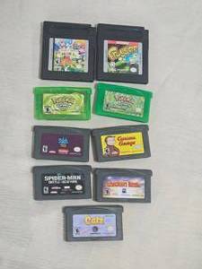 lot 81D image: Nintendo Game Boy Games Bundle