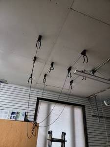 lot 146 image: Garage Ceiling Pulley System