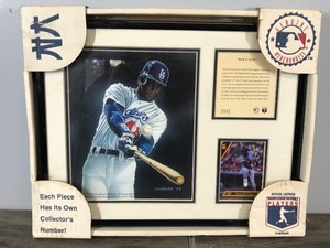 lot 42 image: 1993 Darryl Strawberry Baseball Numbered Framed Lithographic Print - #1521