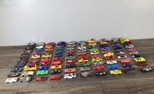 lot 50 image: Lot of 100 Matchbox  Hot Wheels Die Cast Cars and More
