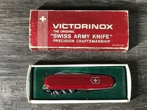 lot 104 image: Vintage 1970s Victorinox Swiss Army Knife in Original Box