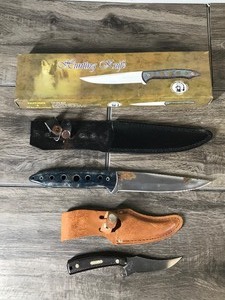 lot 105 image: 2 - Knives - Old Timer Shrade USA 152 & Chipaway Hunting Knife
