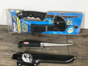 lot 112 image: 2 - Fishing Filet Knives