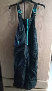 lot 200 image: Champion snow pants with pockets