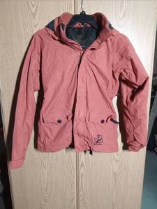 lot 209 image: Billabong burnt orange jacket